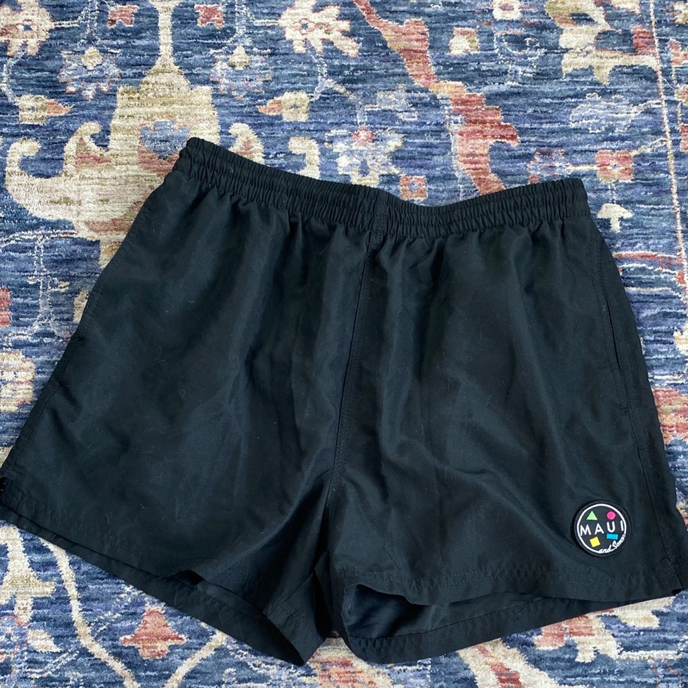 Maui and Sons Classic Black Athletic Shorts